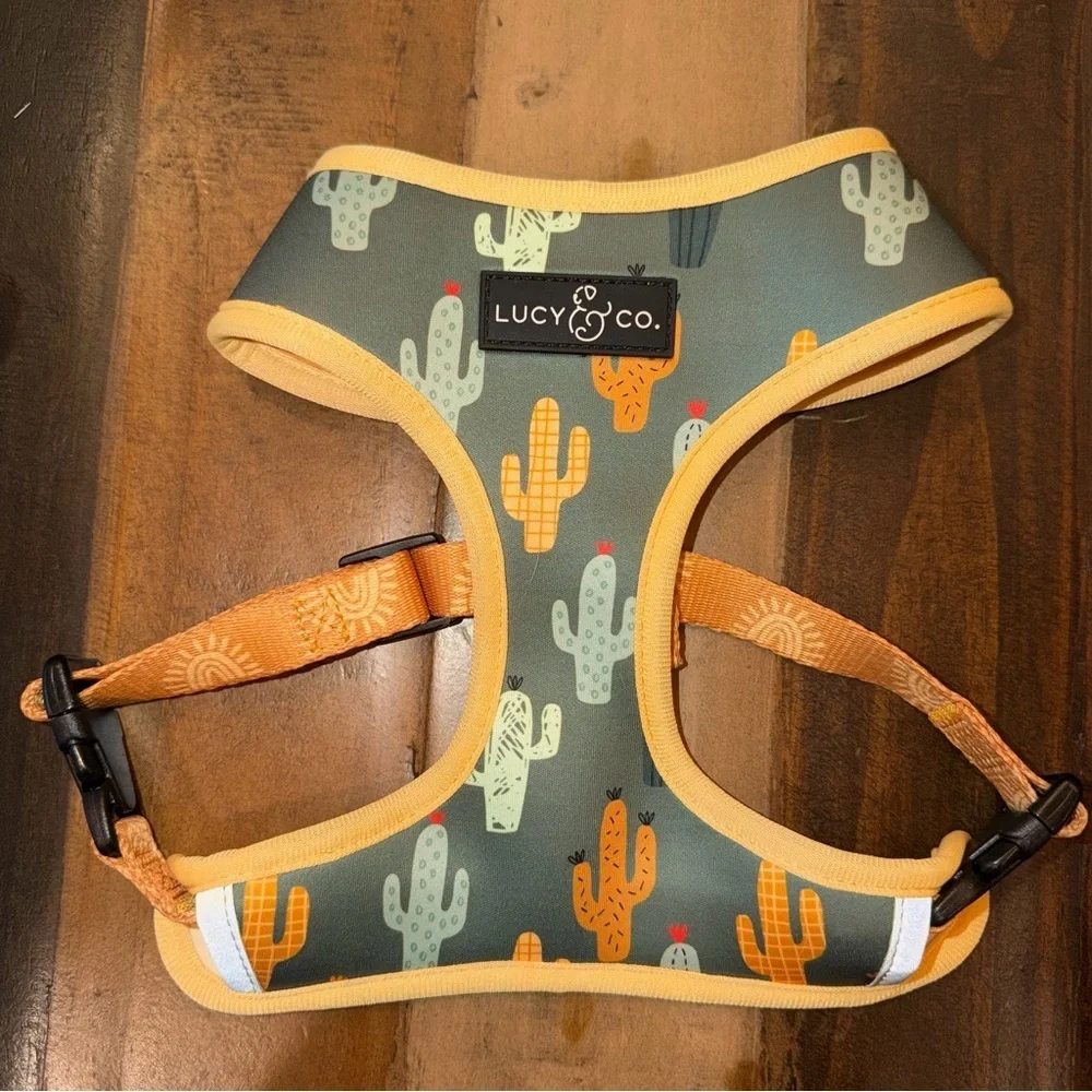 Lucy & Co. Reversible Dog Harnesses – Size Medium (Set of 2)